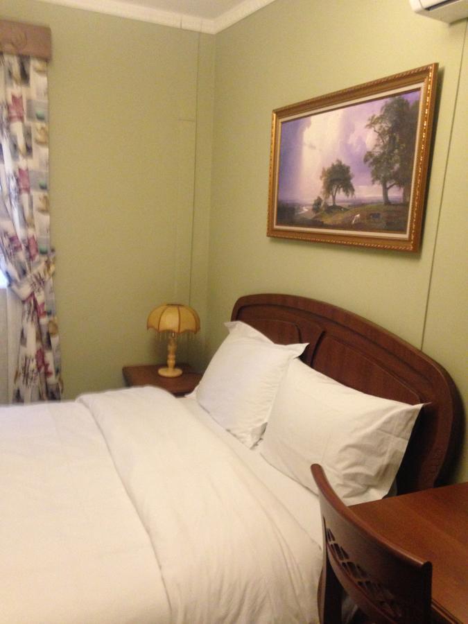 Hotel Vila Mano Корча Екстериор снимка